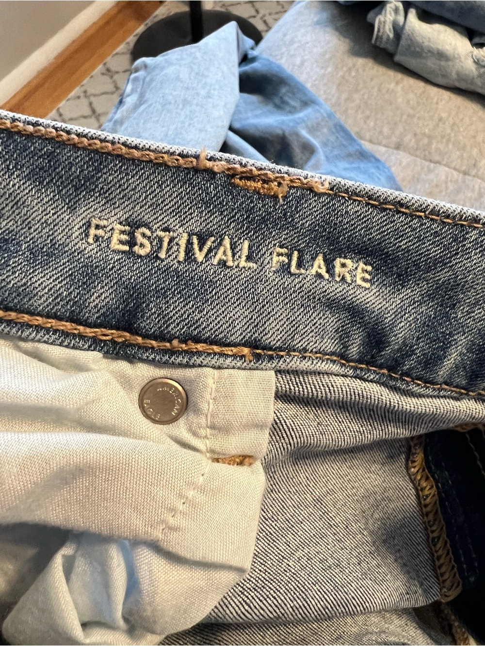 American Eagle Outfitters High Rise Stretch Festival Flare Jeans | Women’s 20 - Picture 5 of 6